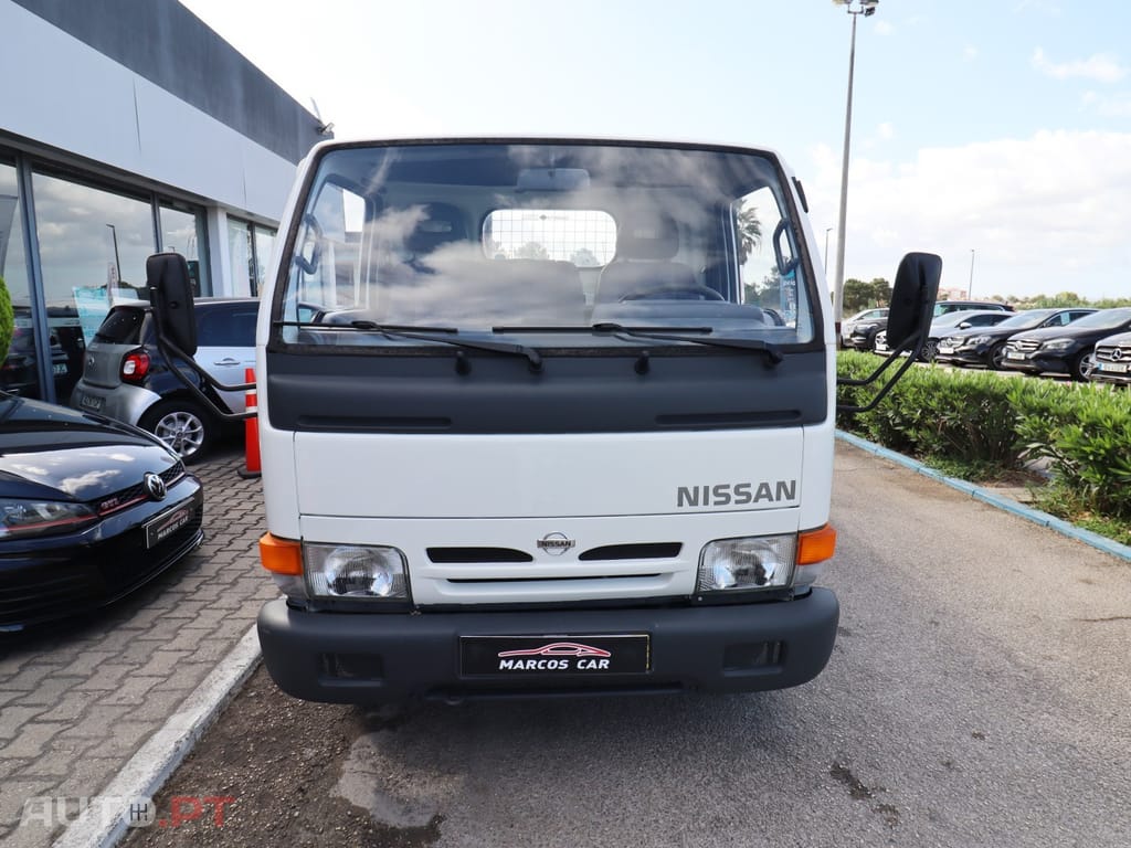 Nissan Cabstar 3.0 TD 110.35/1 SE