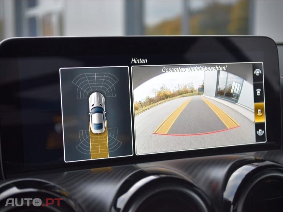 Mercedes-Benz AMG GT R