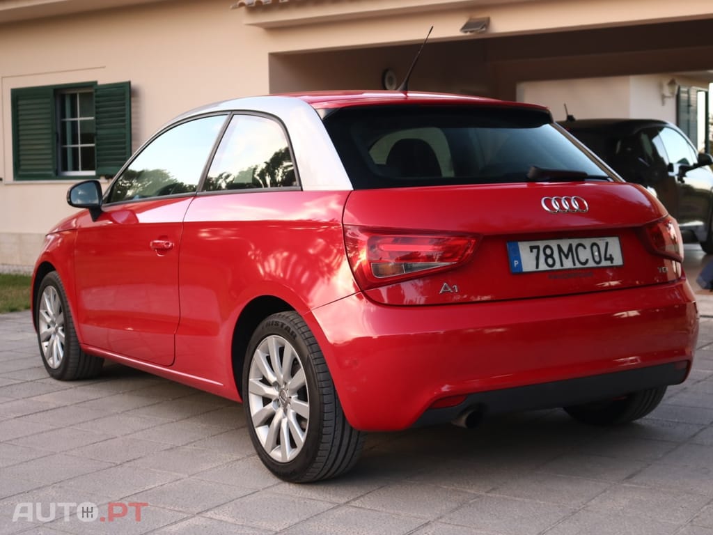 Audi A1 1.6 TDI Advance S-Tronic