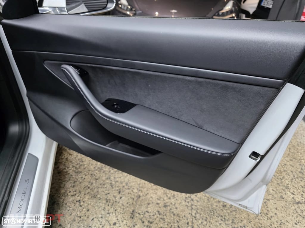 Tesla Model 3 Long Range AWD Dual Motor