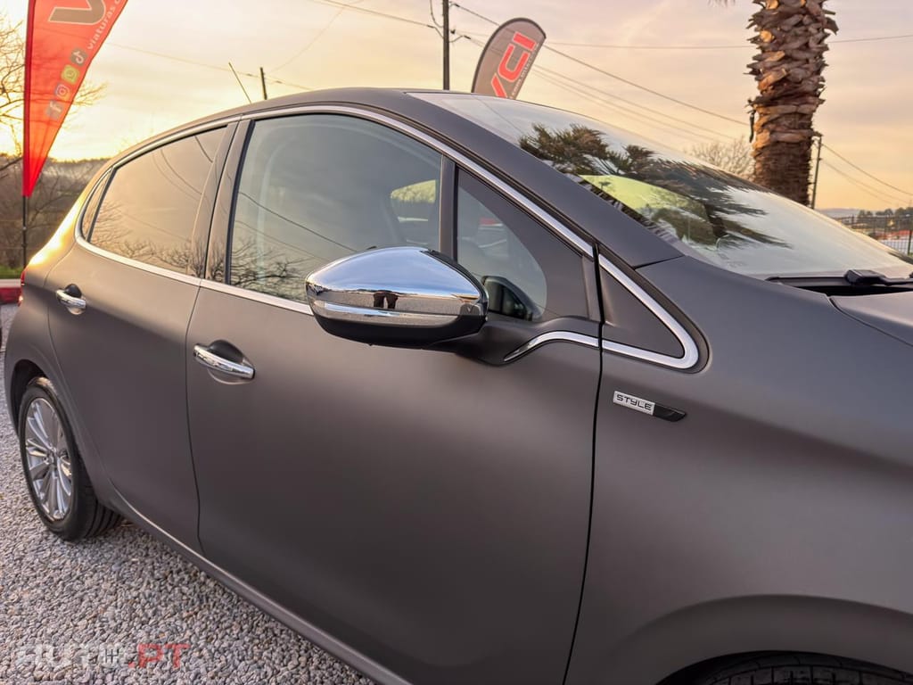 Peugeot 208 1.2 PURETECH