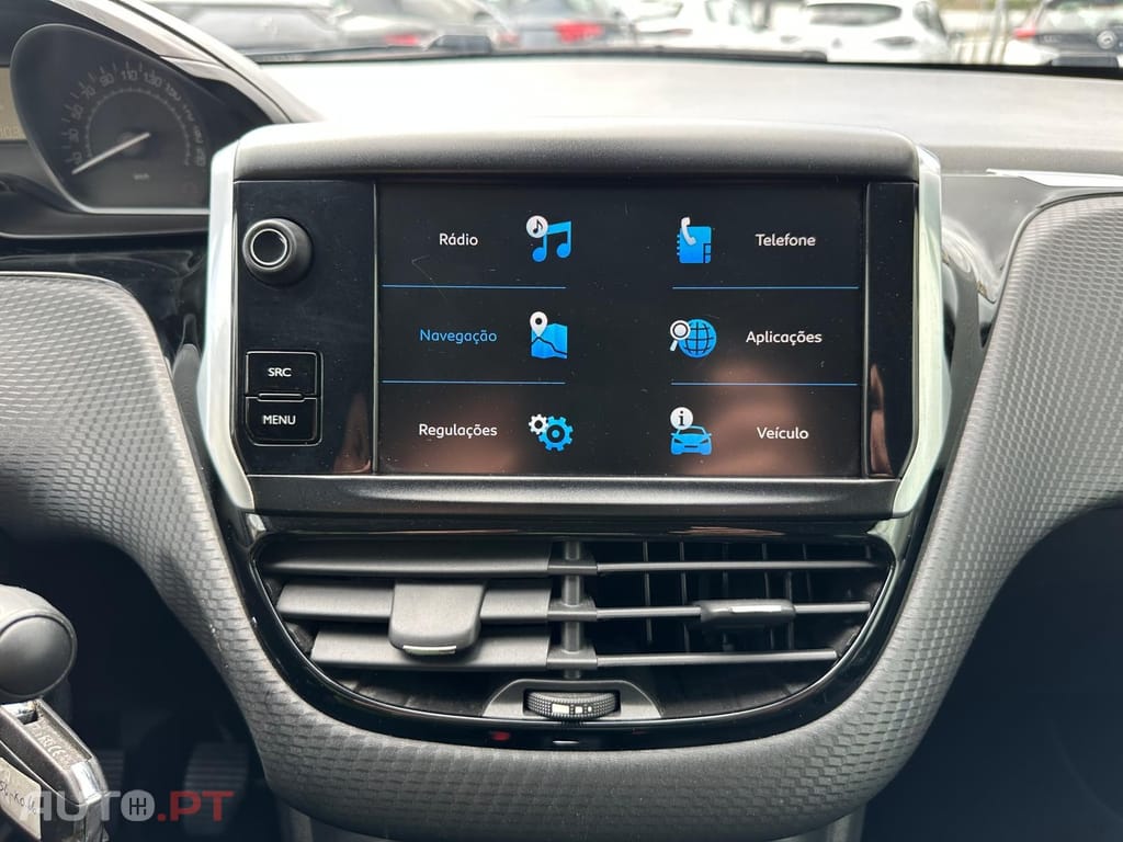 Peugeot 208 1.2 PureTech Signature