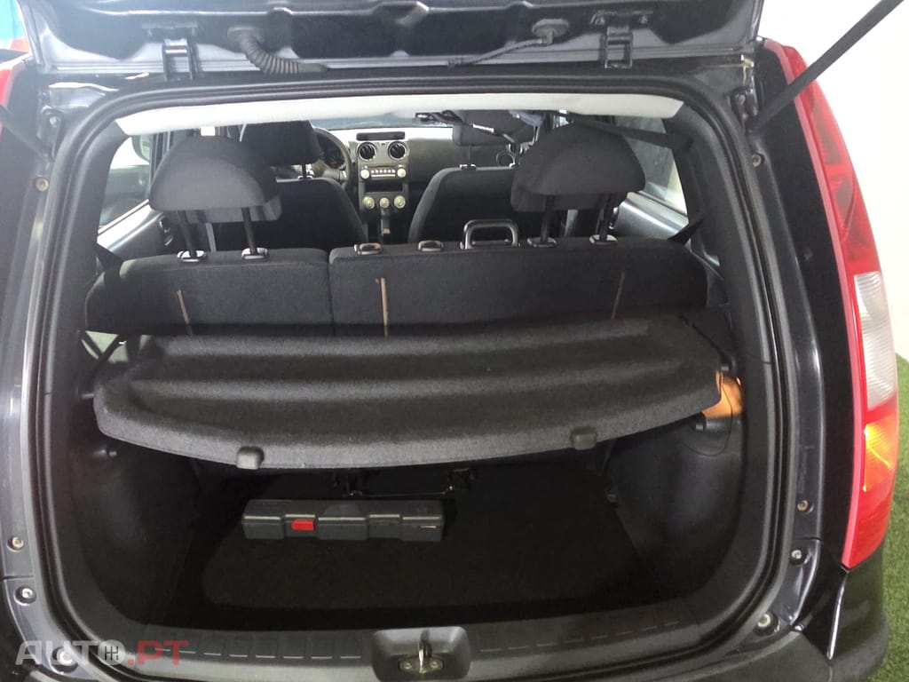 Mitsubishi Colt 1.1 E-motion