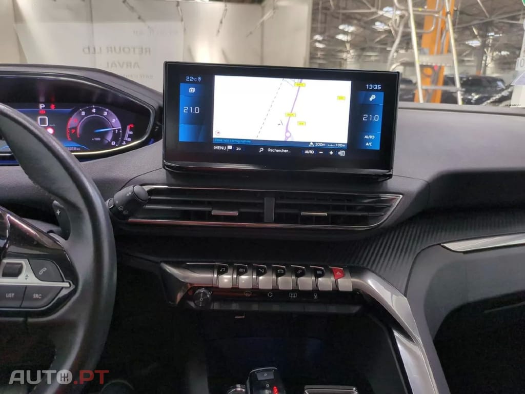 Peugeot 3008 PureTech 130 Stop & Start GPF EAT8 Active