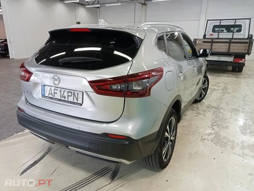 Nissan Qashqai 1.5 dCi N-Connecta Roda Suplente