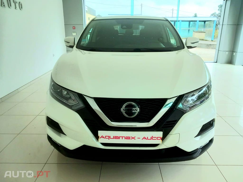 Nissan Qashqai 1.5 dCi N-Connecta Led