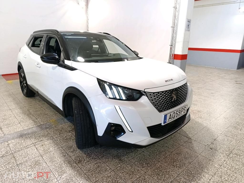 Peugeot E-2008 GT
