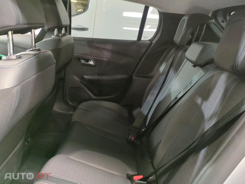 Peugeot 208 1.2 PureTech Allure Pack