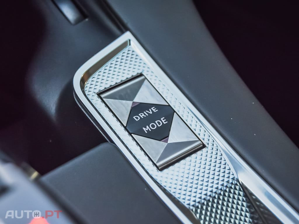 DS DS7 Crossback E-Tense Rivoli EAT8
