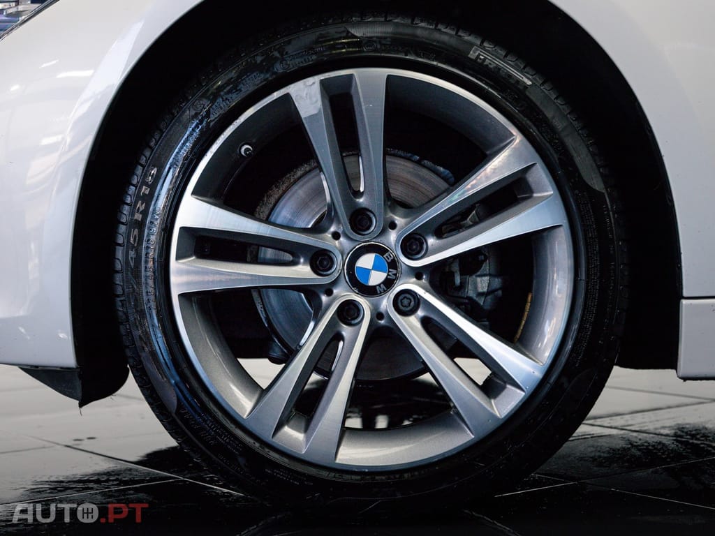 BMW 318 d Touring