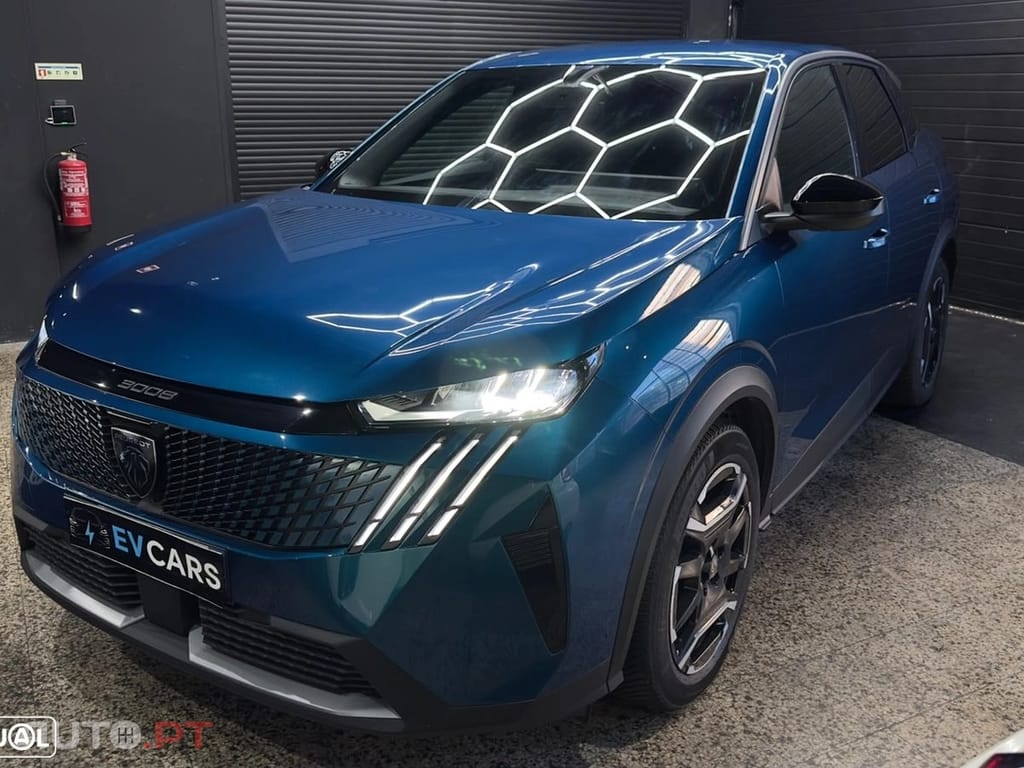 Peugeot E-3008 Allure