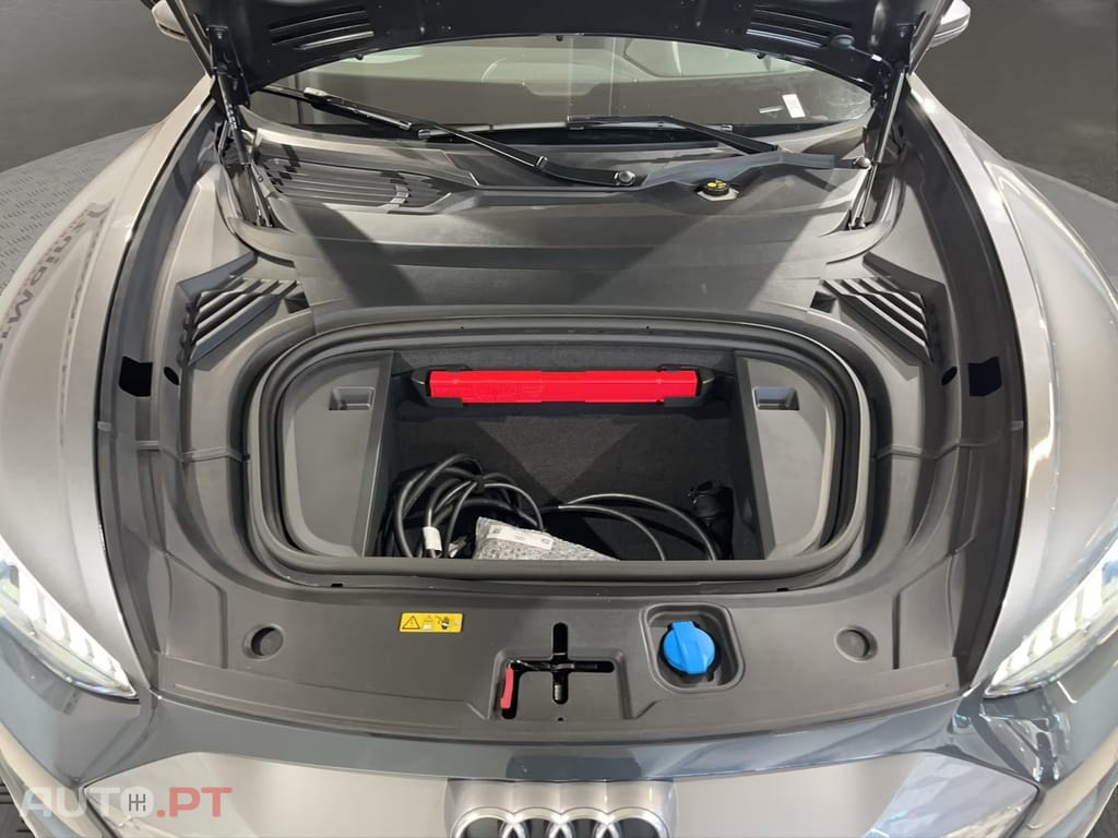 Audi E-Tron GT quattro