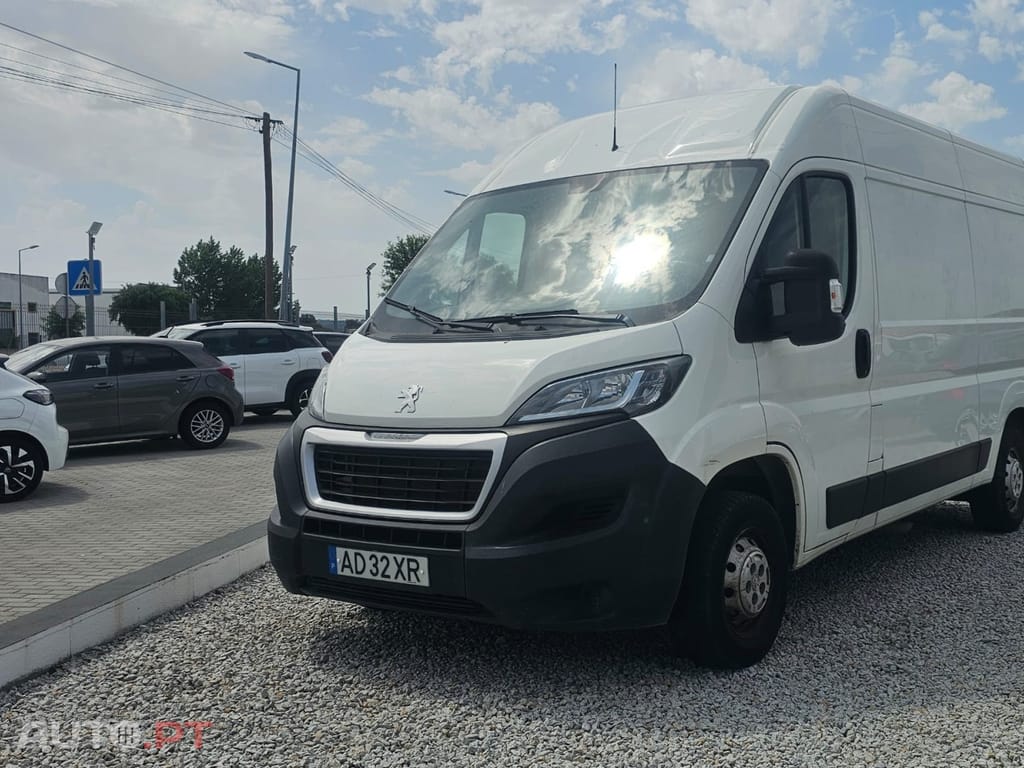 Peugeot Boxer 2.2 BlueHDi 335 L3 CD