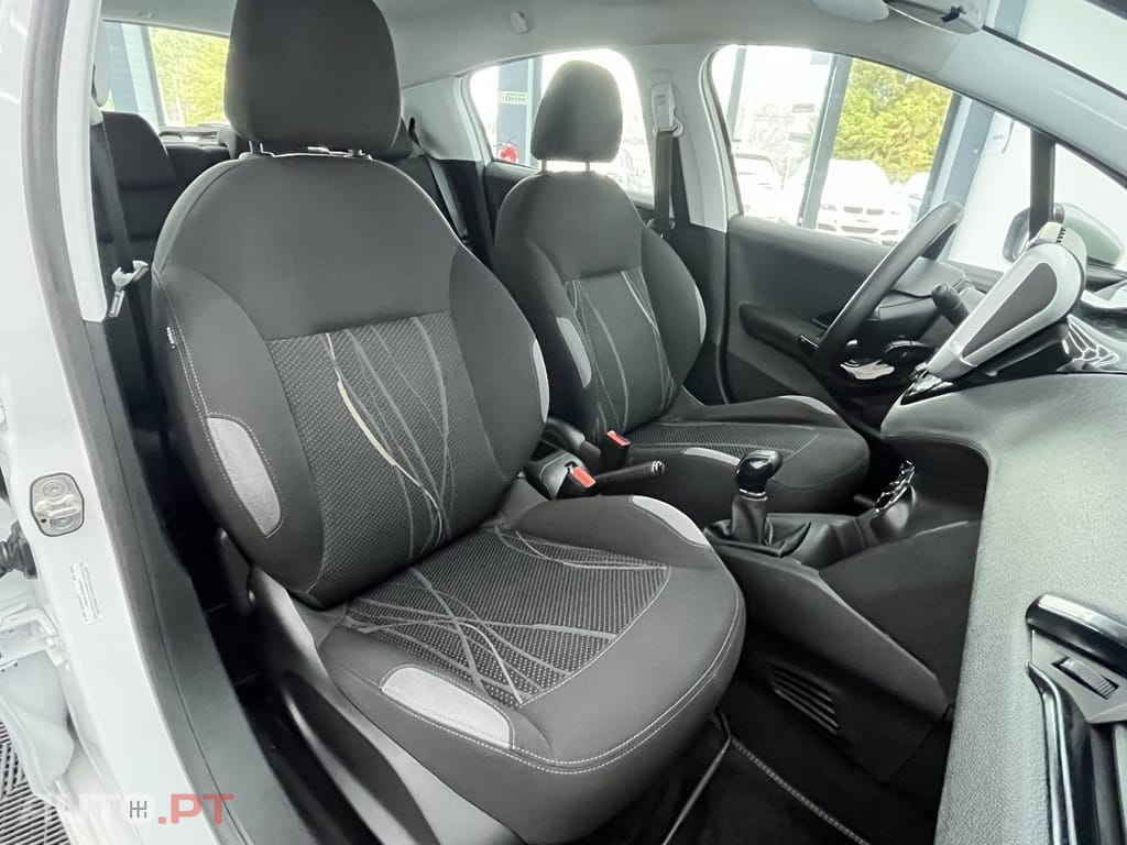 Peugeot 208 1.6 BlueHDi Active