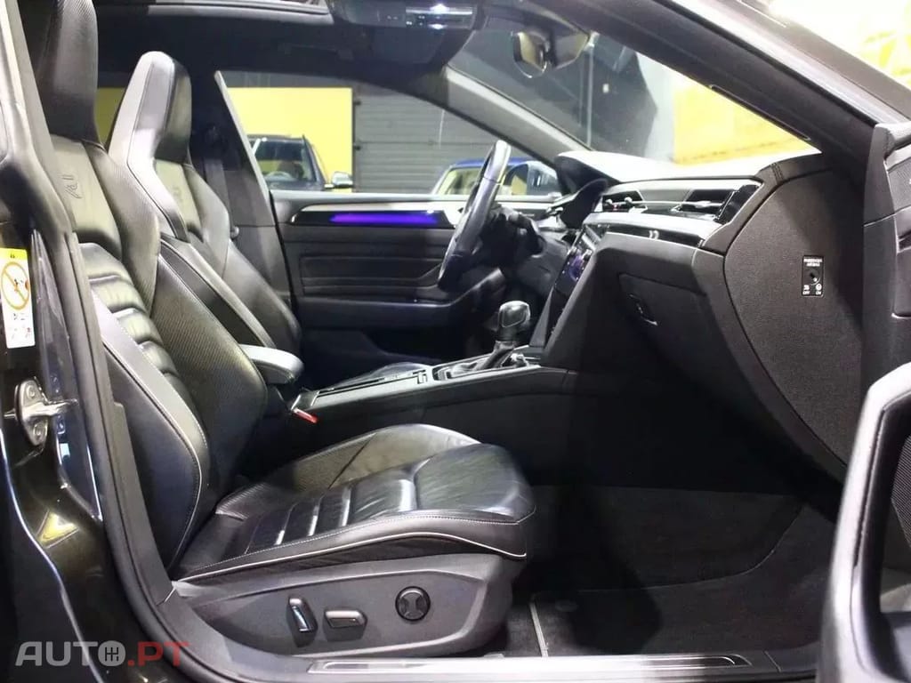 Volkswagen Arteon 2.0 TDI R-Line DSG