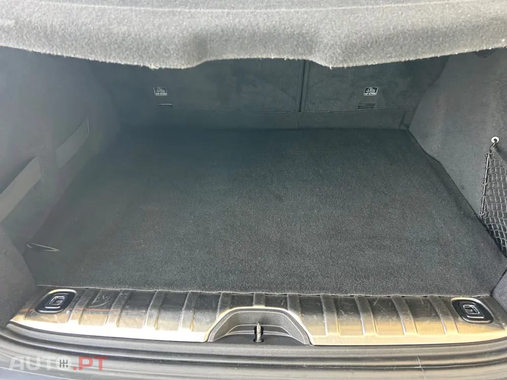 Peugeot 2008 BlueHDi FAP 120 STOP & START Allure