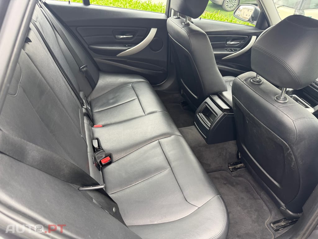 BMW 318 Sport Line