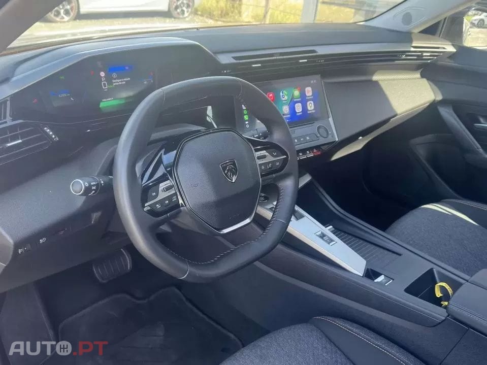Peugeot E-308 54 kWh E-Style
