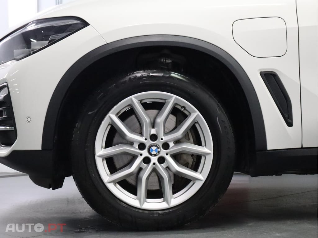 BMW X5 xDrive45e Auto Business