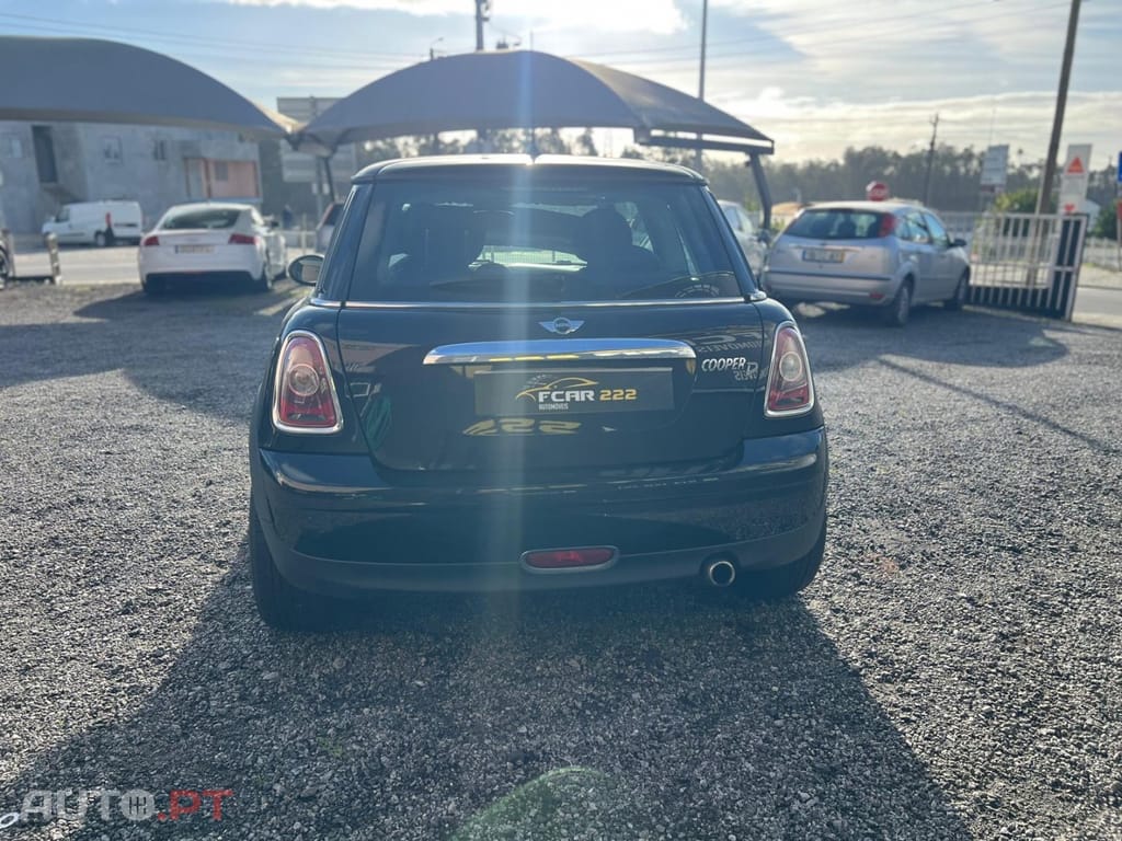 MINI Cooper Cooper D