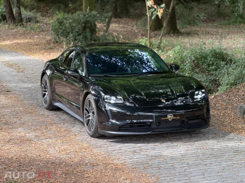 Porsche Taycan 4S Bateria Performance Plus
