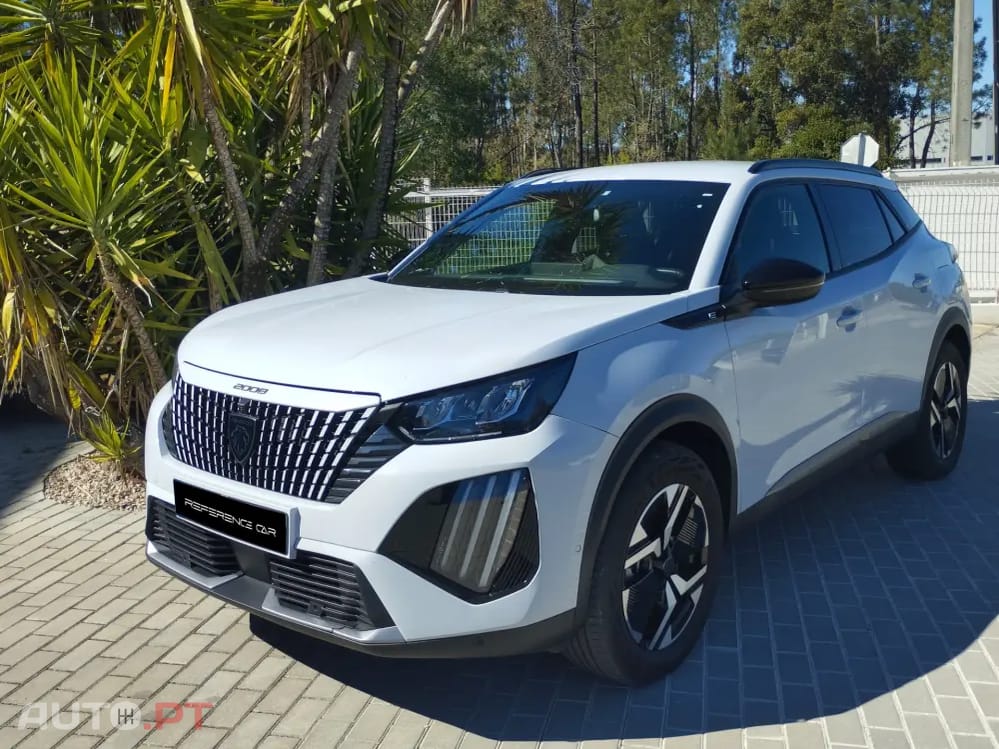 Peugeot E-2008 50 kWh Allure