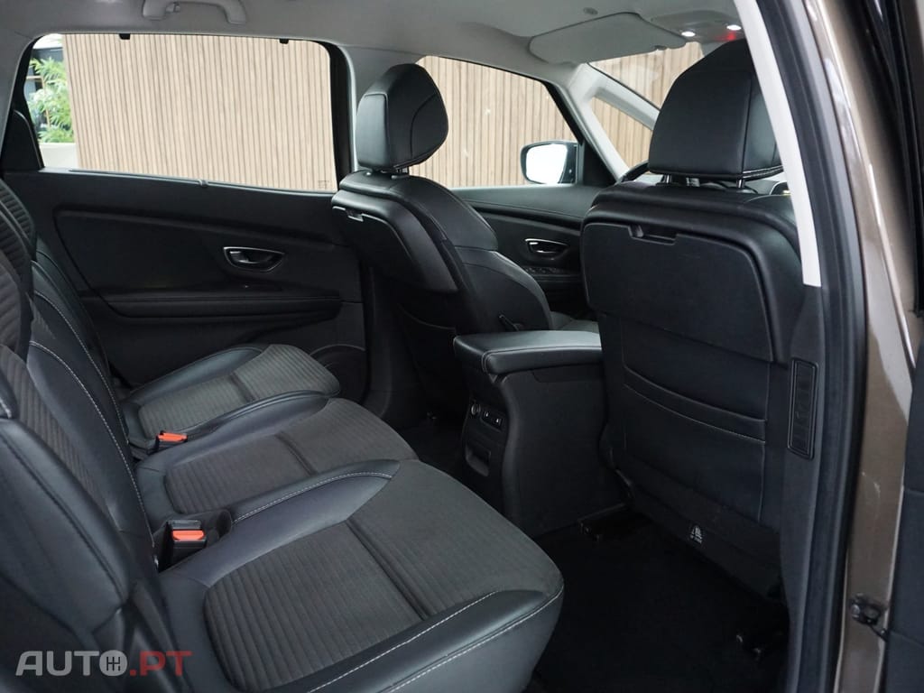 Renault Grand Scénic 1.5 dCi Intens Hybrid Assist SS