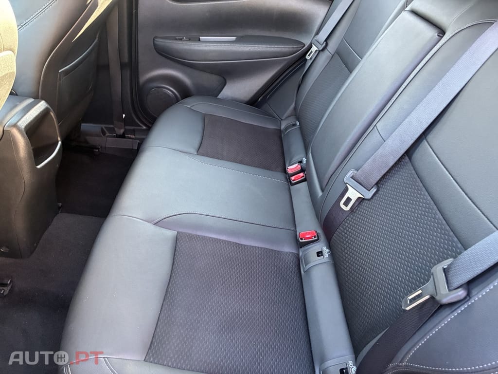 Nissan Qashqai 1.2 DIG-T Tekna 19 Pele RS