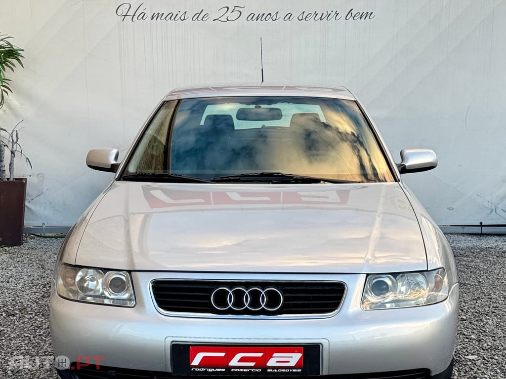 Audi A3 1.6 Attraction