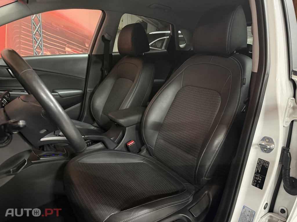 Hyundai Kauai 1.0 T-GDi Premium Pele/Tec Lima+Nav+Vision