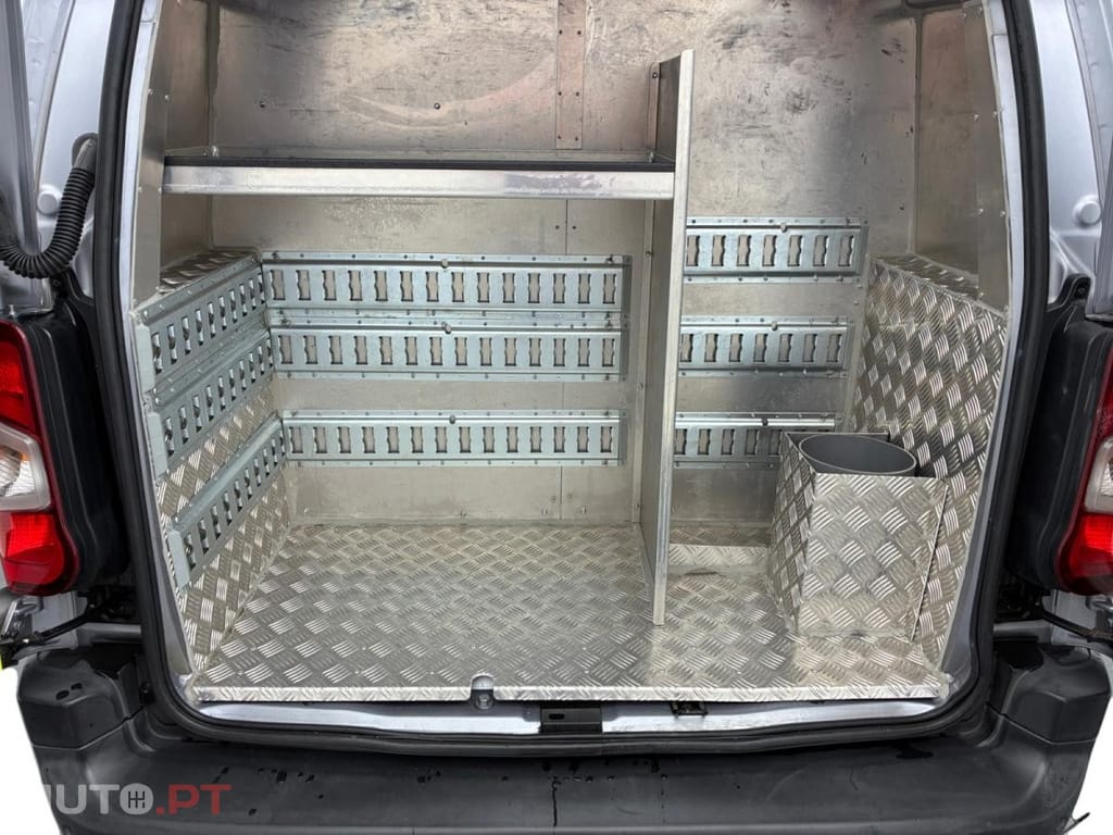 Peugeot Partner 1.5 BlueHDi Premium Longa