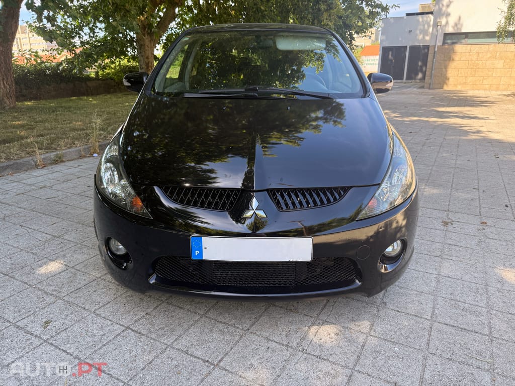 Mitsubishi Grandis 2.0 D-ID 136CV 7 LUGARES IUC BARATO