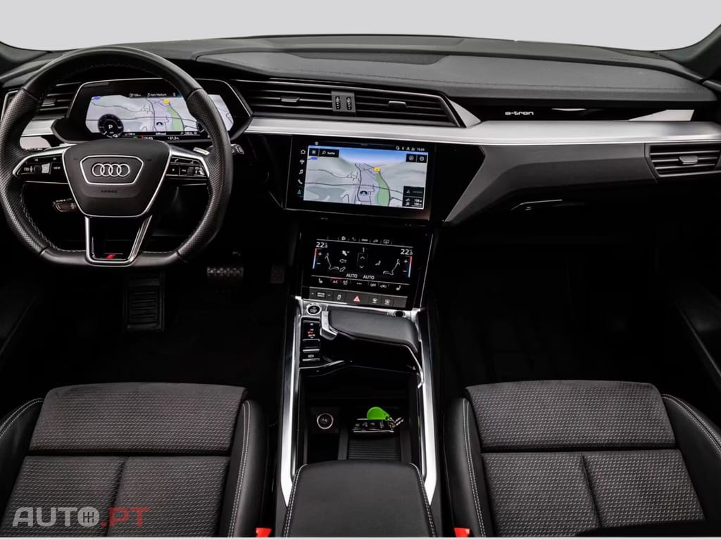 Audi E-Tron I.V.A DEDUTIVEL 55 Q S LINE ALL-BLACK