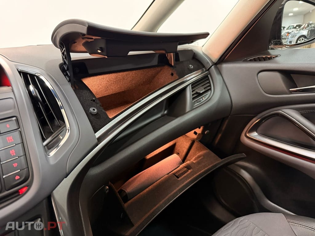 Opel Zafira 1.6 CDTi Cosmo