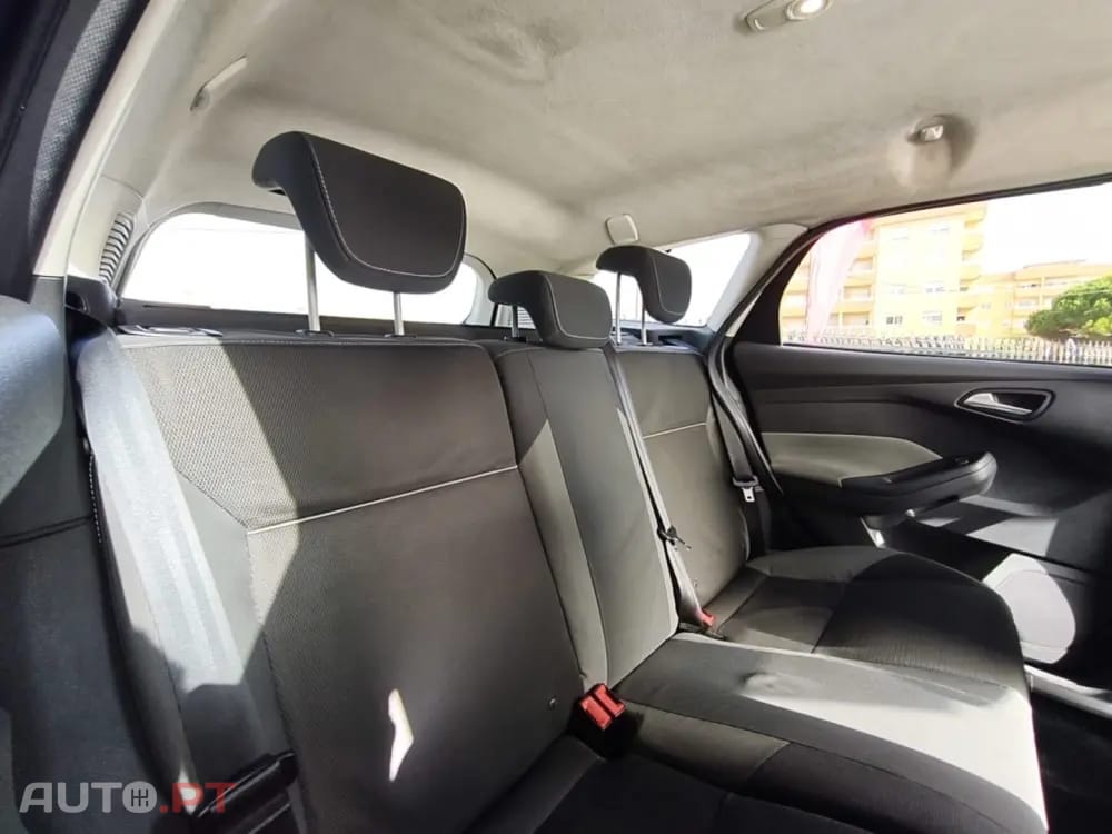 Ford Focus SW 1.6 TDCi Titanium