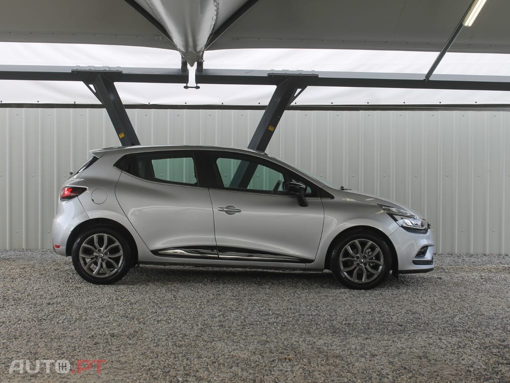 Renault Clio ENERGY TCe 120 EDC Intens