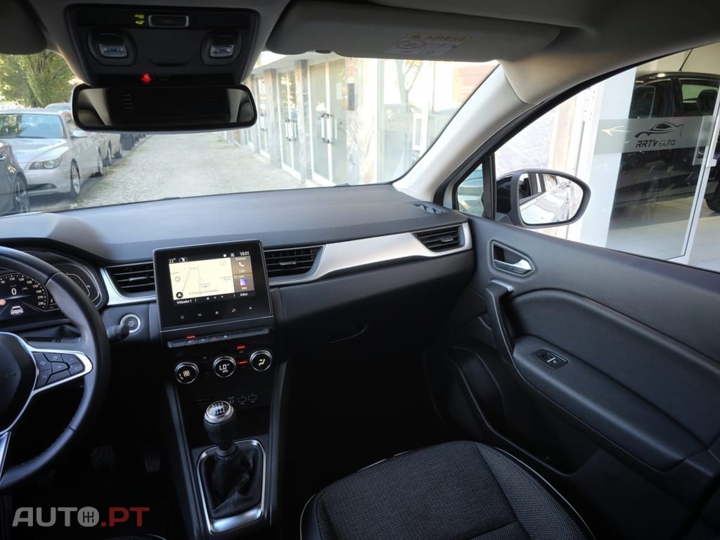 Renault Captur 1.0 TCe Techno Bi-Fuel