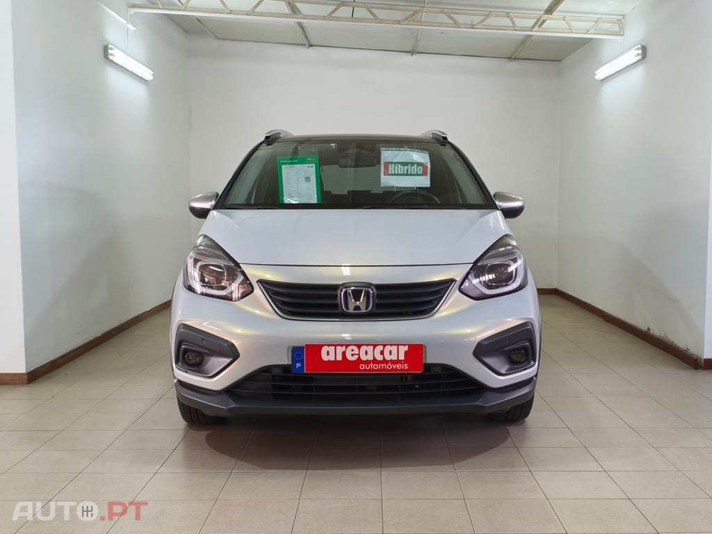 Honda Jazz 1.5i-MMD Crosstar Executive