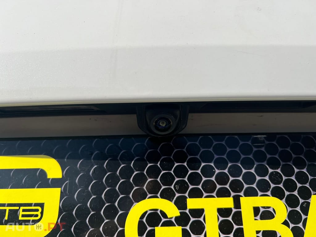 Kia Xceed HYB 1.6 GDI ISG PHEV BCK&WHT EDITION DCT6