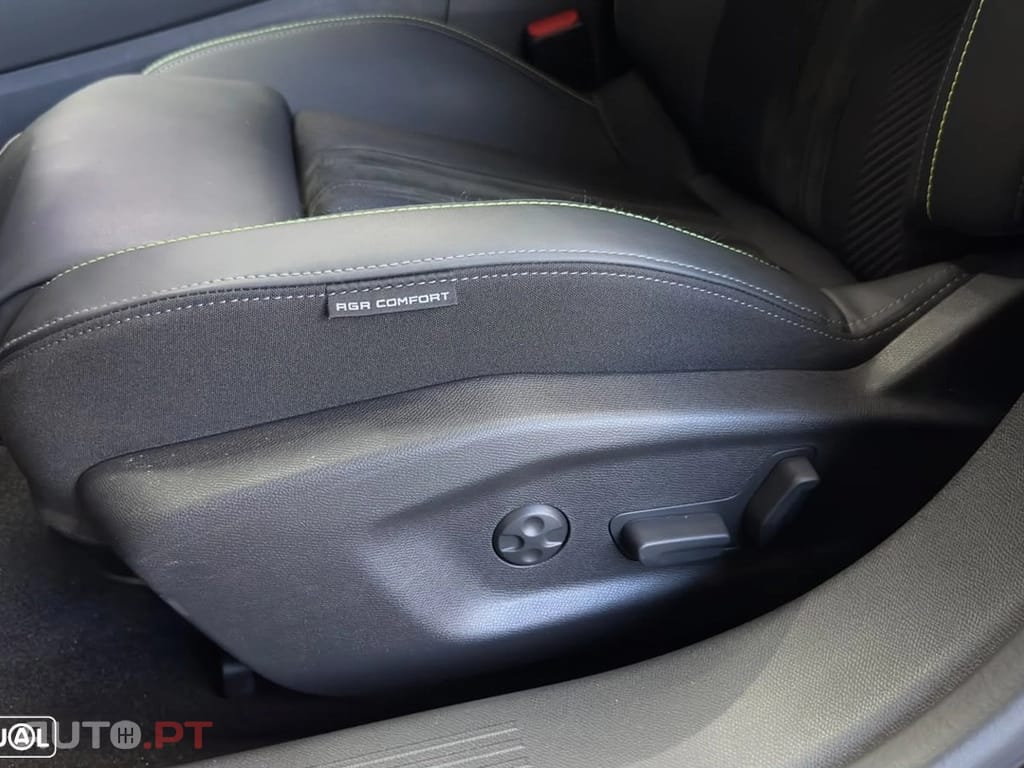 Peugeot E-308 54 kWh GT