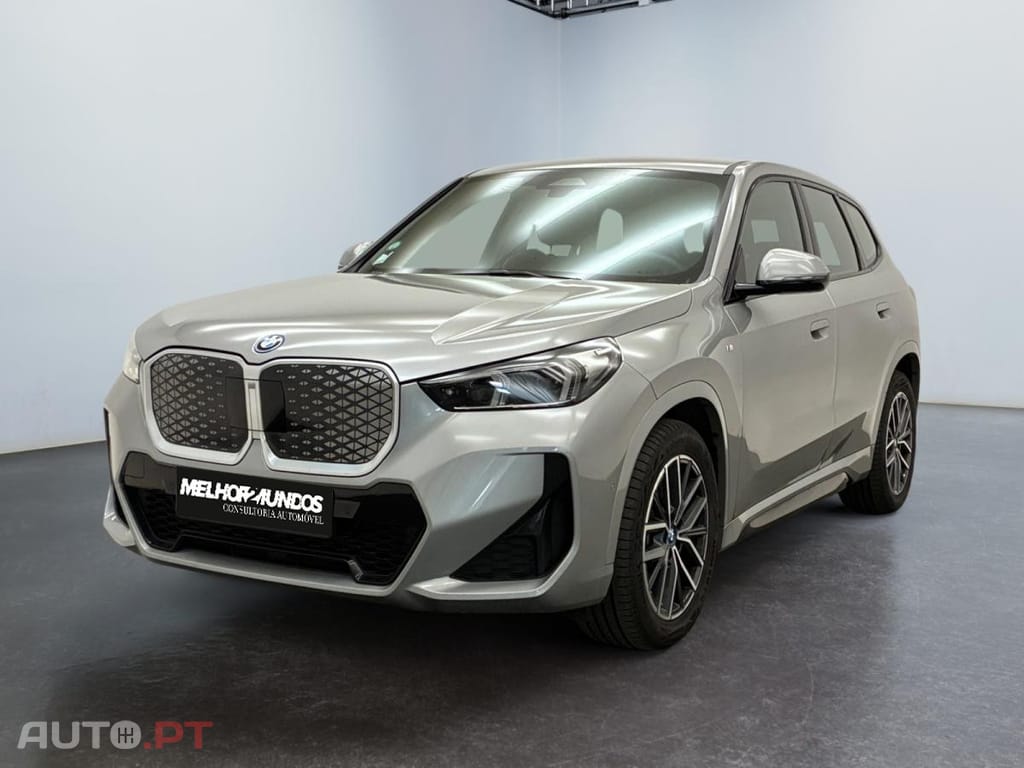 BMW iX1 eDrive20 M Sport