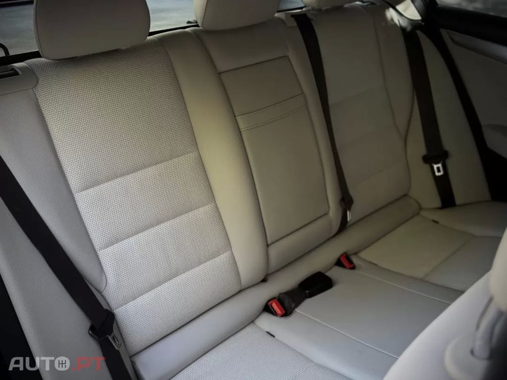 Mercedes-Benz C 200 Station CDI DPF (BlueEFFICIENCY) Avantgarde