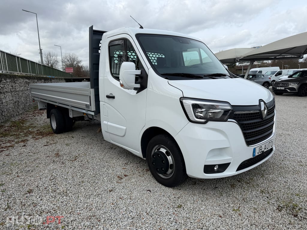 Renault Master 2.3 dCI L4 3.5T 3LUG Nacional