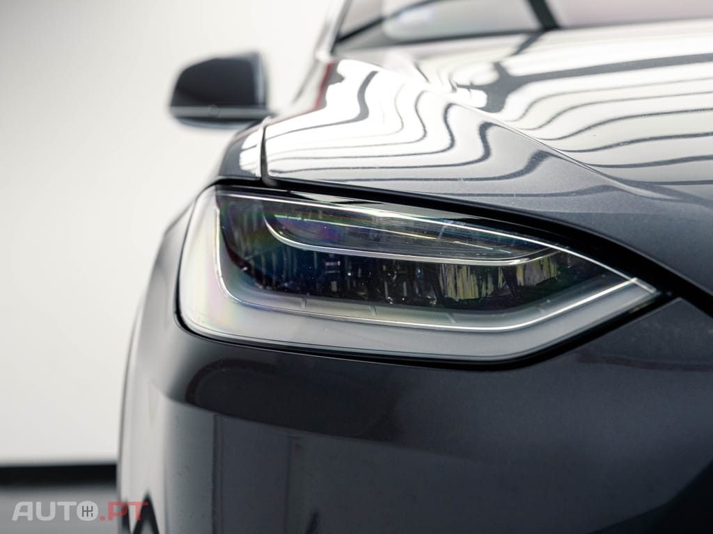 Tesla Model X 100 kWh Long Range AWD