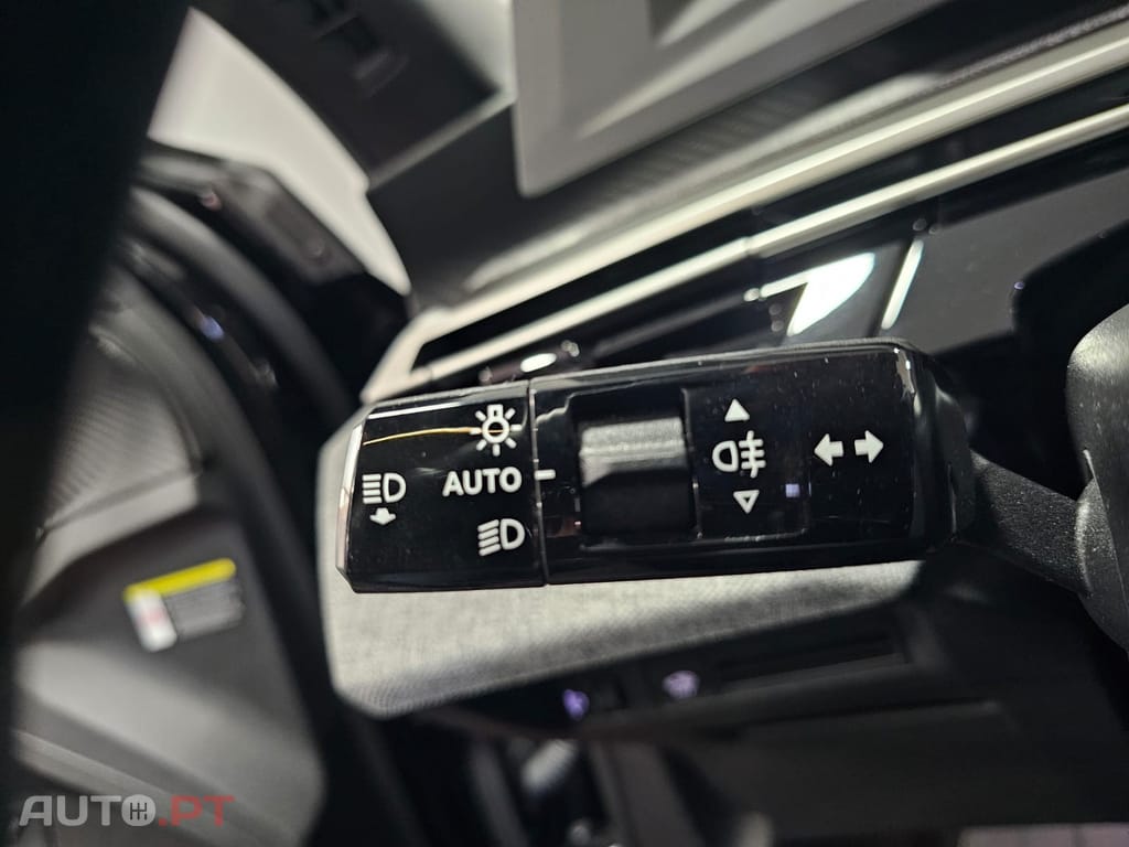 Peugeot 3008 1.2 Hybrid Allure Pack EAT8