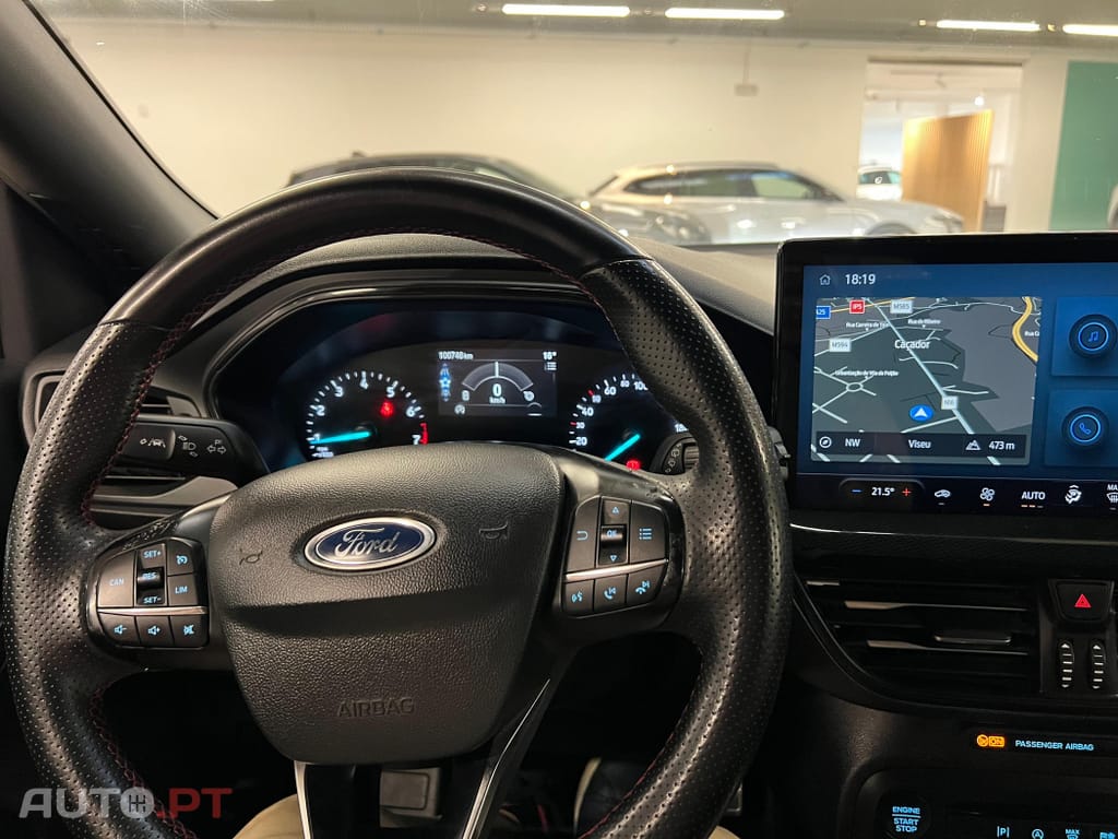 Ford Focus 1.0 EcoBoost MHEV ST-Line