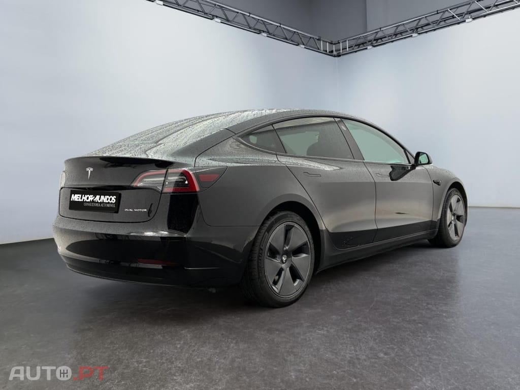 Tesla Model 3 Long-Range Dual Motor AWD