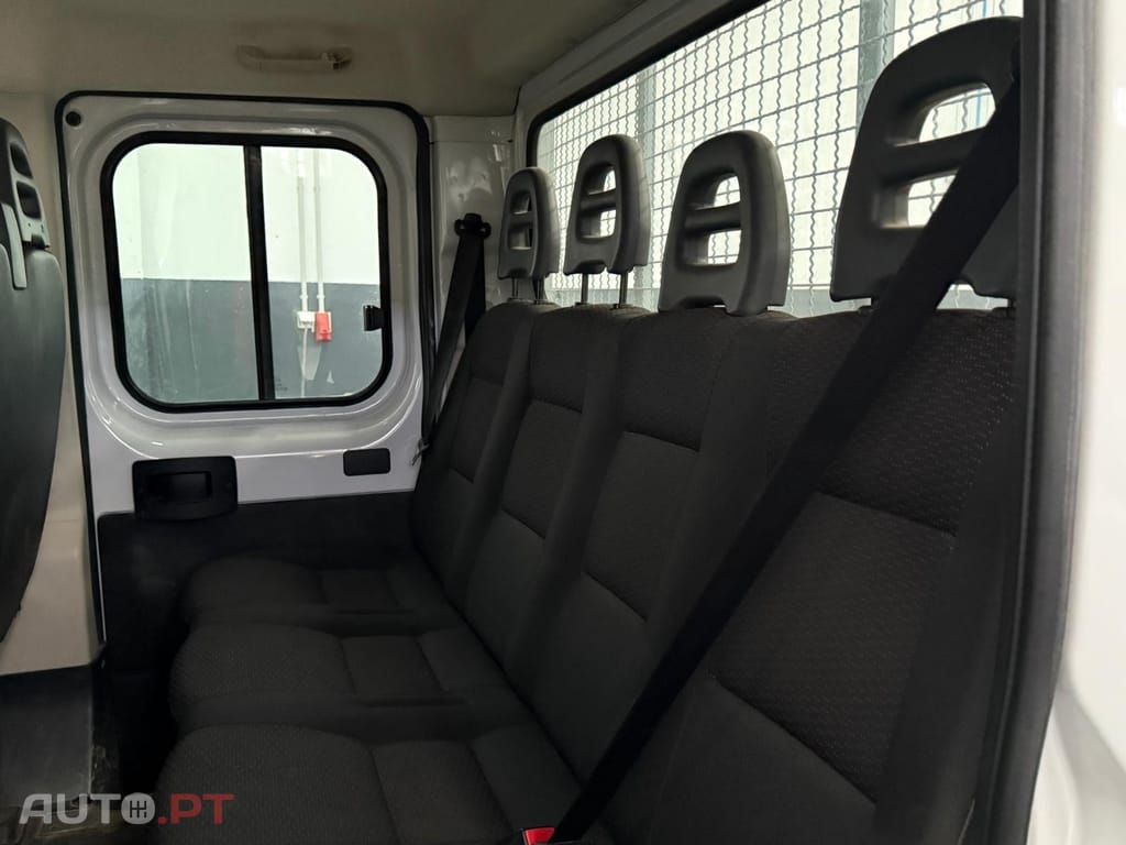 Peugeot Boxer 2.2 BlueHDi 335 L3 CD