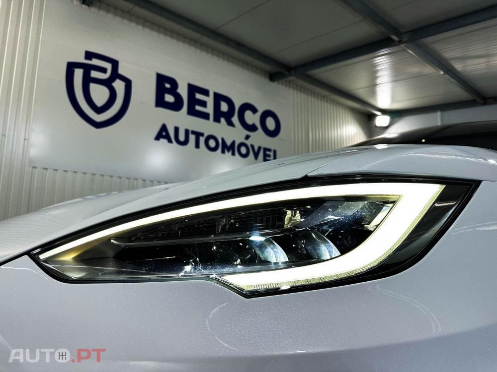 Tesla Model S Long Range AWD