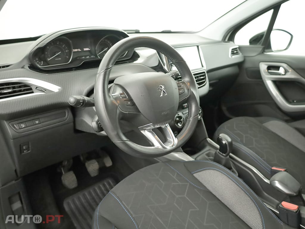 Peugeot 2008 2008 1.2 PureTech Allure